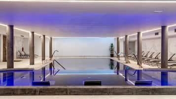 Outdoor pool, pool umbrellas, pool loungers