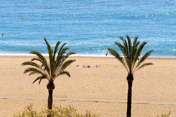 Beach/ocean view