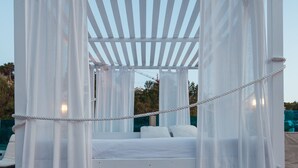 Outdoor pool - Aparthotel Puerto Cala Vadella (Sant Josep de sa Talaia)