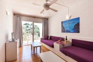 Appartement Confort, 1 chambre, balcon | Rideaux occultants, chambres insonorisées, Wi-Fi gratuit, draps fournis