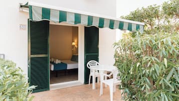Double or Twin Room | Terrace/patio