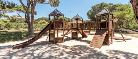 Children's play area - outdoor