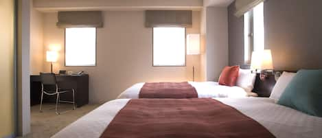 Superior Twin Room, 2 Single Beds | Premium bedding, down duvets, desk, blackout curtains