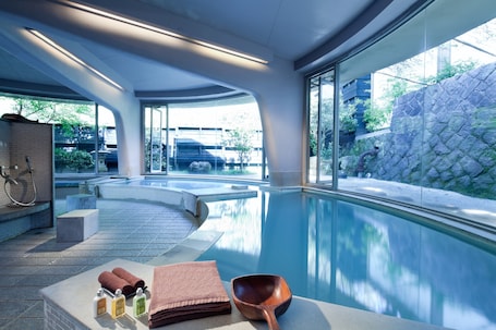 Baño termal público