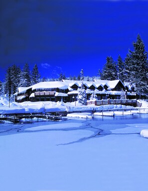 Front of property - Sunnyside Restaurant & Lodge (Tahoe City)