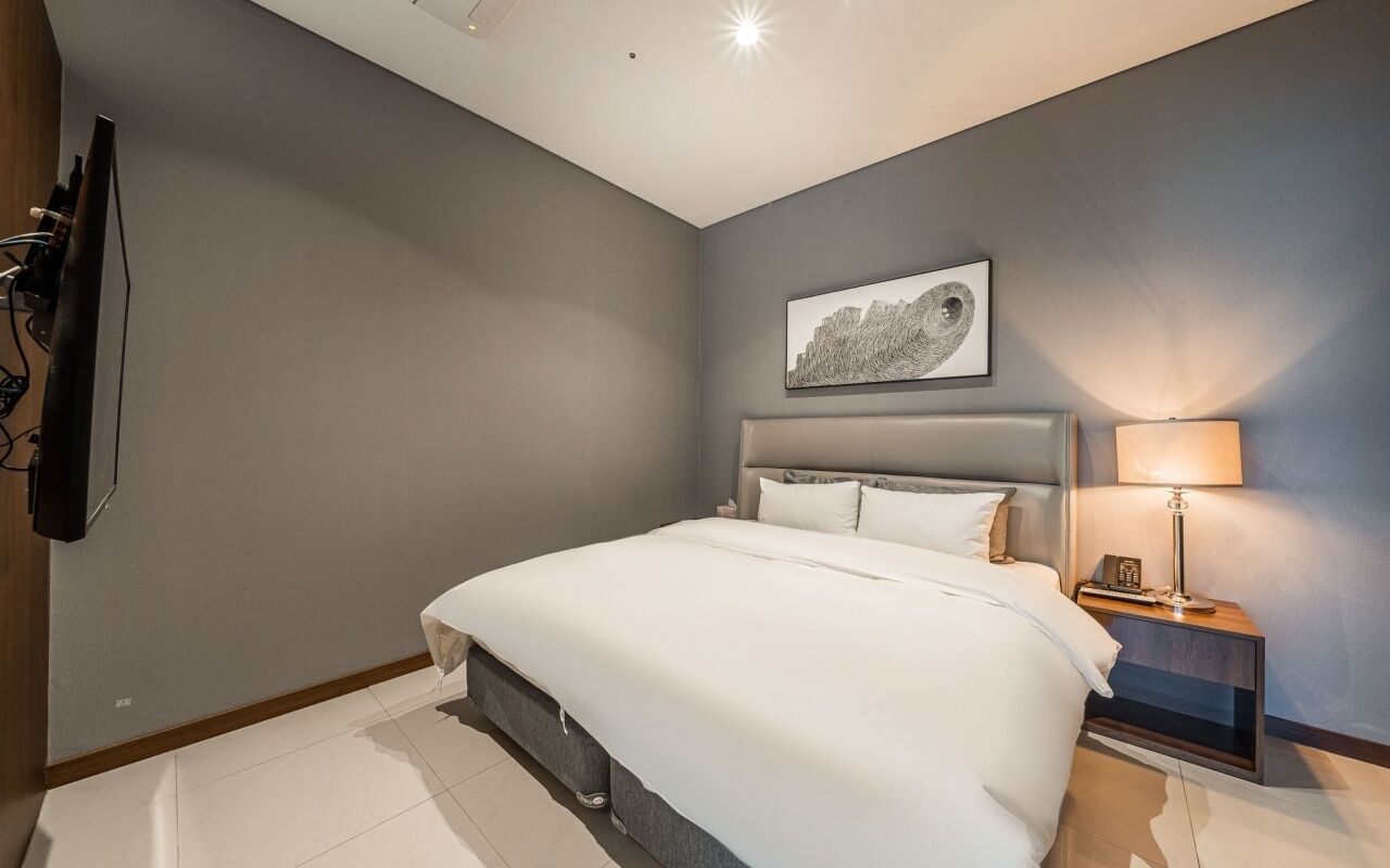Premium bedding, down comforters, memory foam beds, soundproofing
