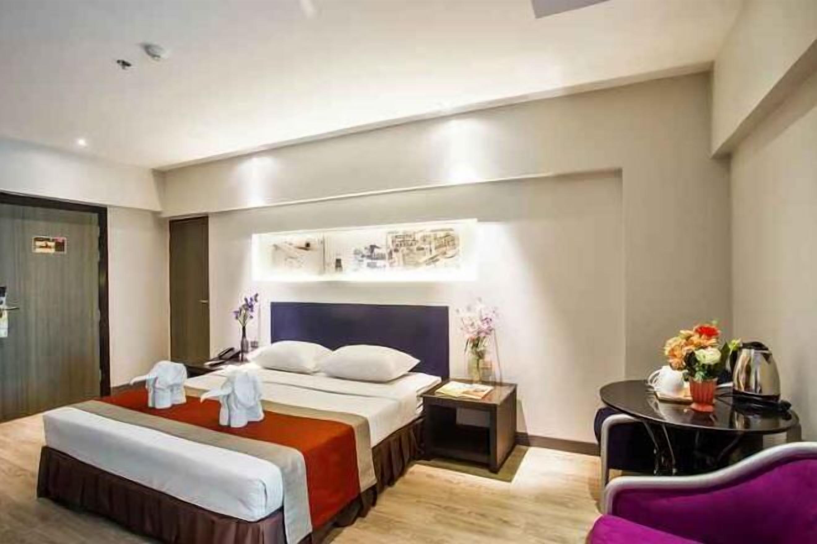 Minibar, in-room safe, desk, laptop workspace