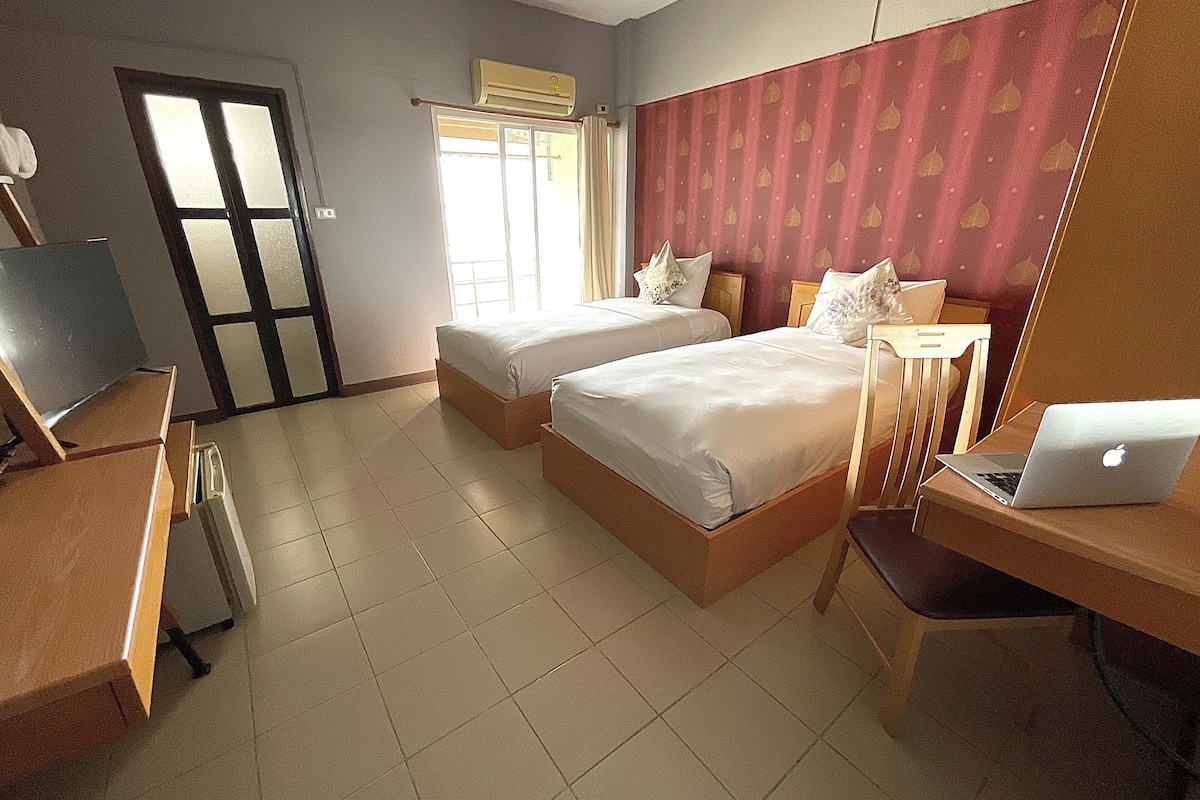 superior twin room | premium bedding, pillow-top beds, desk, free wifi