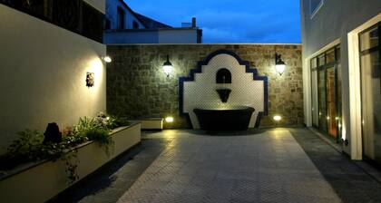 Hotel CamÔes
