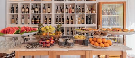 Colazione a buffet inclusa, servita tutte le mattine
