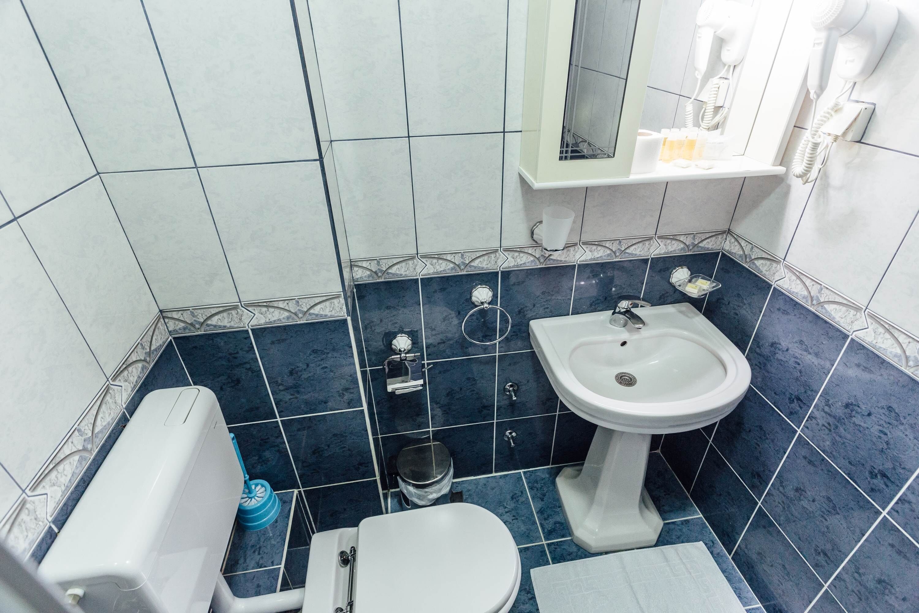 superior room, 1 queen bed, sea view | bathroom | shower, free toiletries, hair dryer, soap