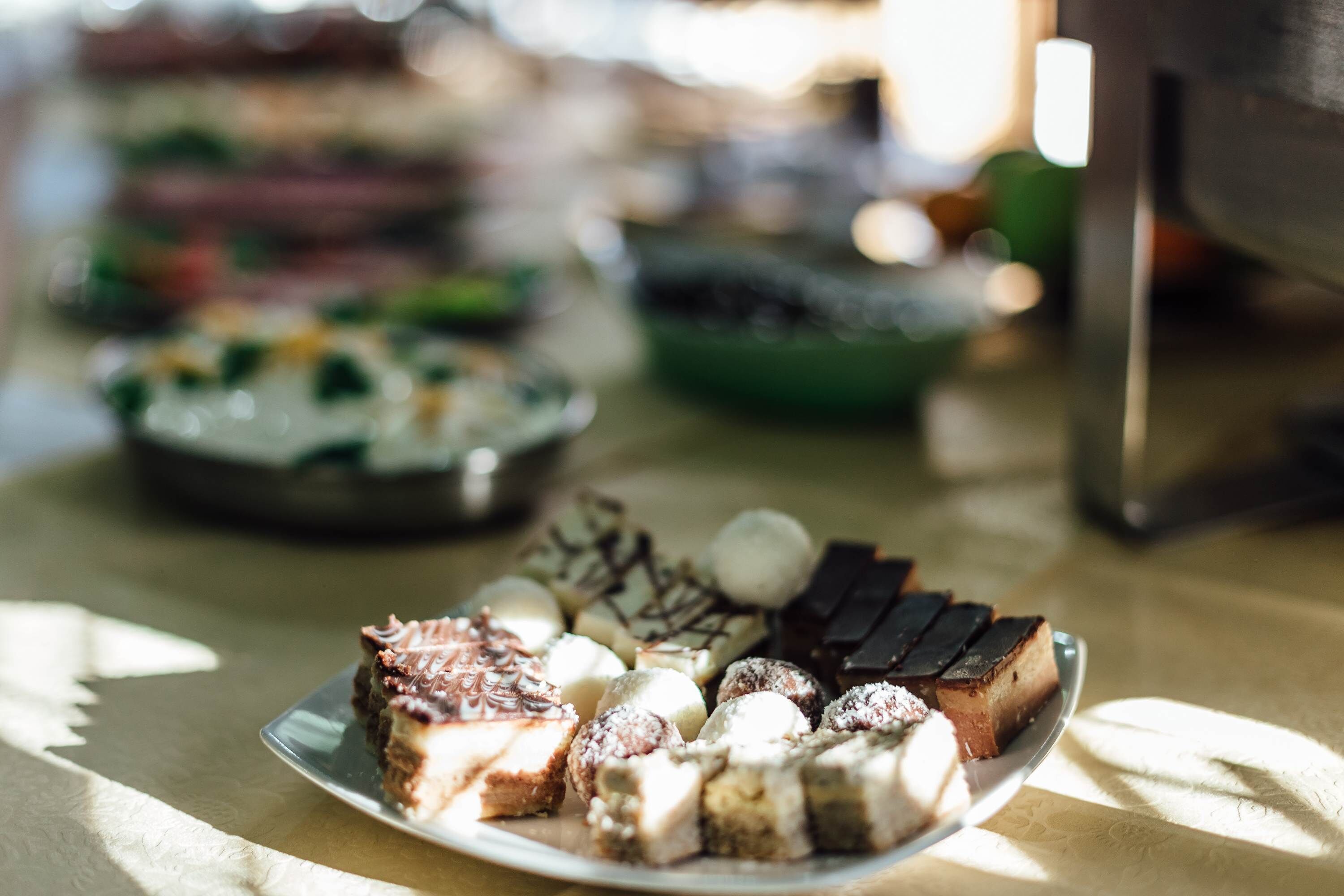 free buffet breakfast