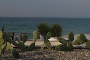 Private beach, sun-loungers, beach umbrellas