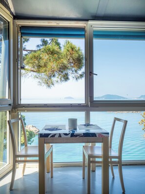 Colazione a buffet inclusa, servita tutte le mattine