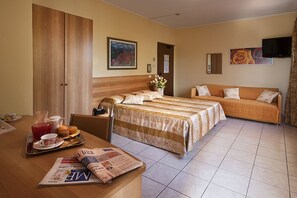 Select Comfort beds, minibar, in-room safe, desk