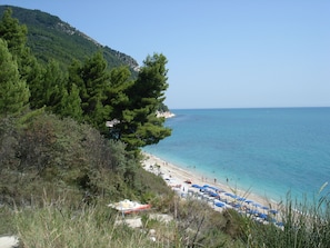 Beach nearby - Hotel Monteconero (Sirolo)