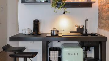 Comfort-Doppelzimmer | Allergikerbettwaren, Verdunkelungsvorhänge, kostenloses WLAN, Bettwäsche