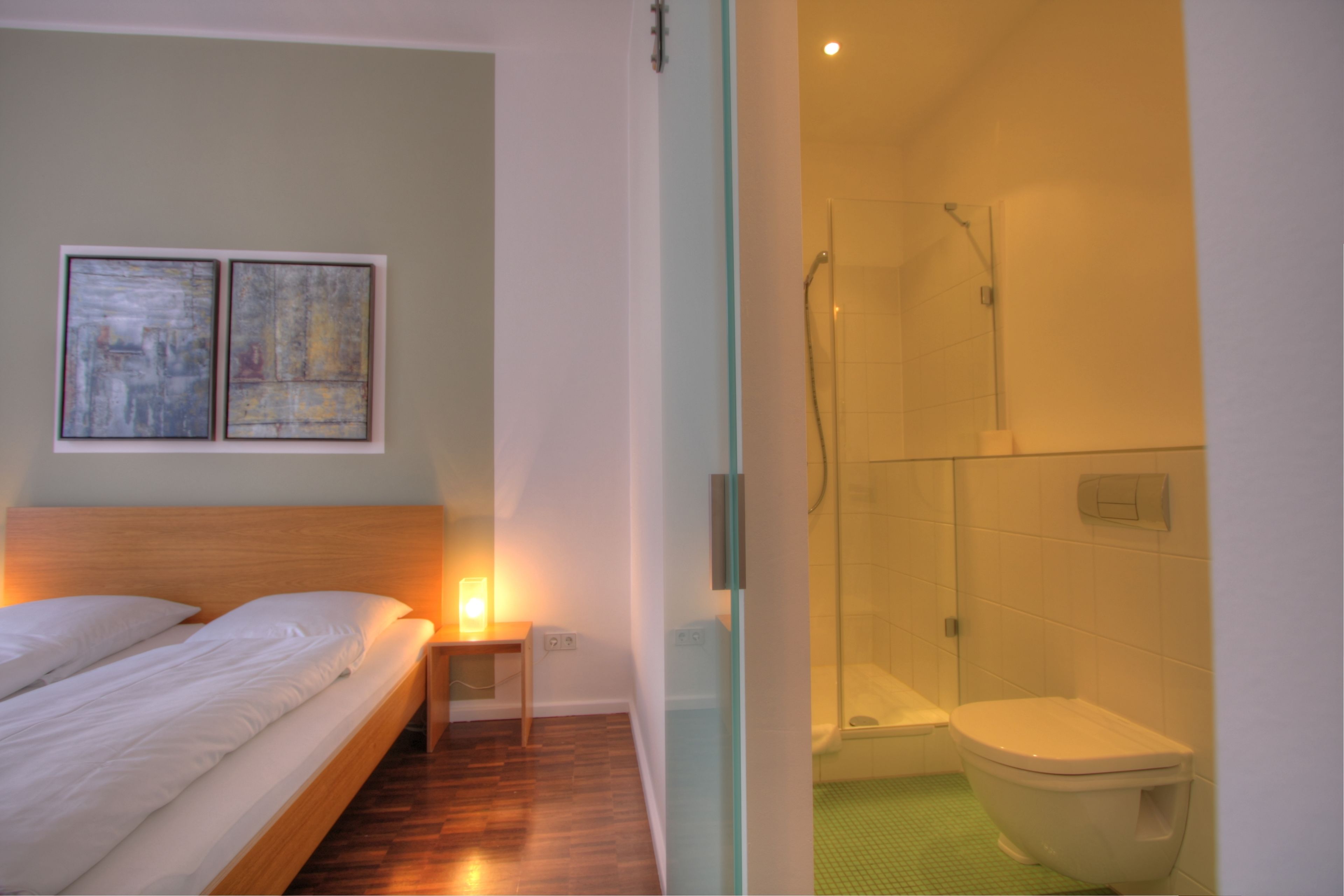 comfort double room | bathroom amenities | shower, hair dryer, heated floors, towels