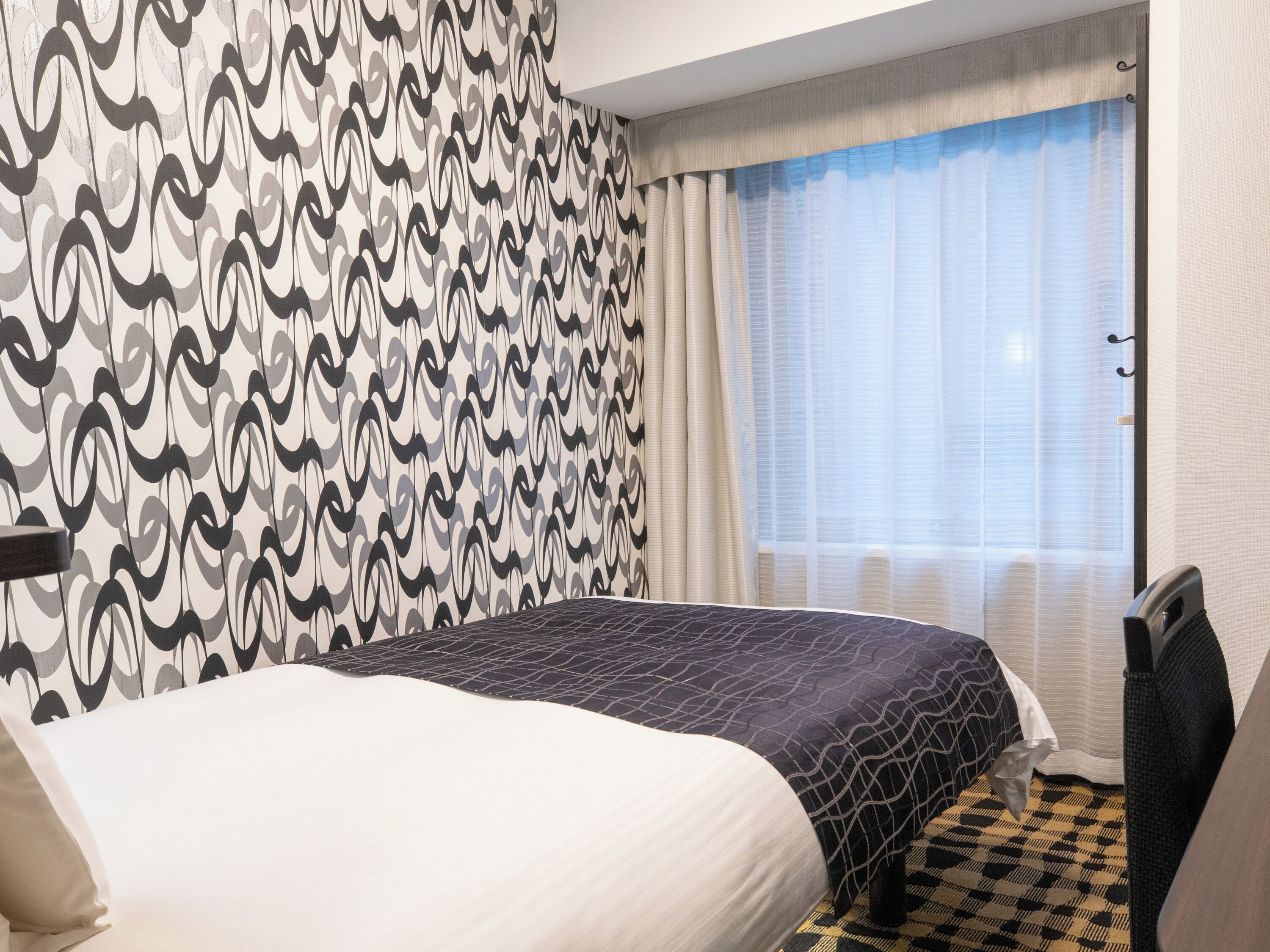 Single Room, Non Smoking | Down comforters, desk, blackout drapes, free WiFi