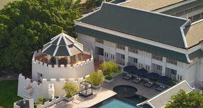 Kalanan Riverside Resort