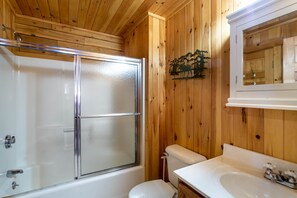 Apartment, 3 Schlafzimmer, Nichtraucher | Badezimmer | Handtücher