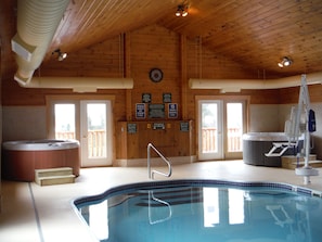 Indoor pool - Rangeley Lake Resort a Ramada by Wyndham (Rangeley)