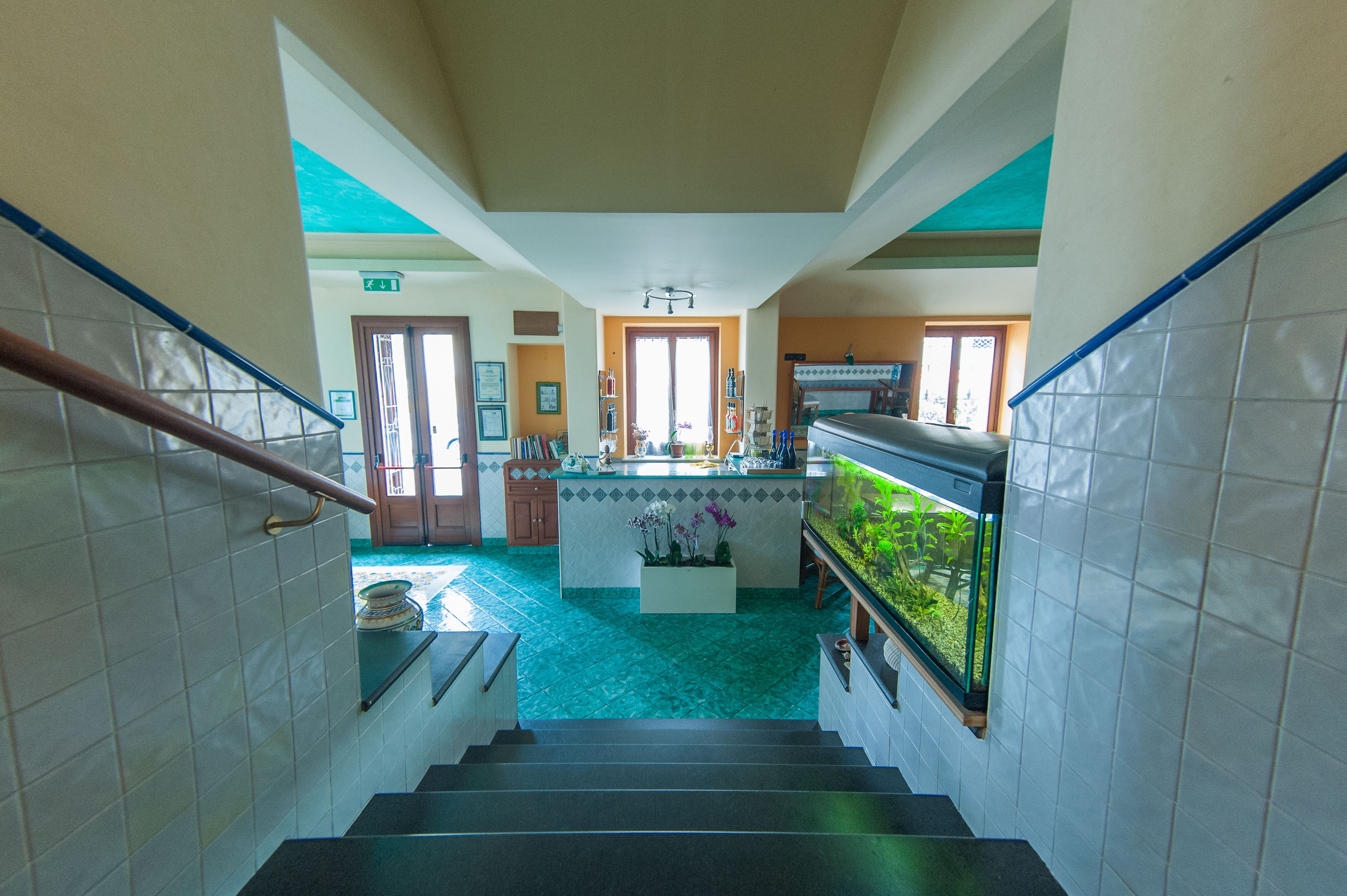 quadruple room | minibar, in-room safe, individually decorated, individually furnished