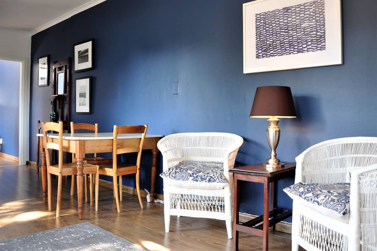 Apartment/Family Unit | In-room dining