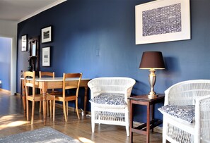 Apartment/Family Unit | Servicio a la habitación