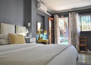 Chambre Standard Double ou avec lits jumeaux, 1 chambre, salle de bains privée, vue jardin | 1 chambre, draps en coton égyptien, literie de qualité supérieure