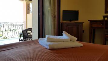 Minibar, coffres-forts dans les chambres, bureau, chambres insonorisées