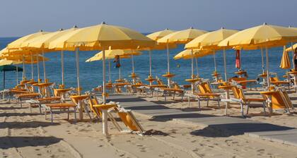 Marina del Marchese Beach Resort