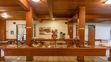 Desayuno continental incluido todos los días