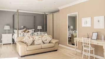 Ropa de cama de alta calidad y minibar
