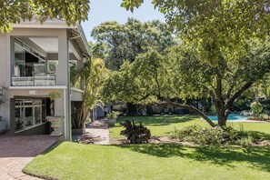 Front of property - Wesley Boutique Hotel & Spa (Sandton)