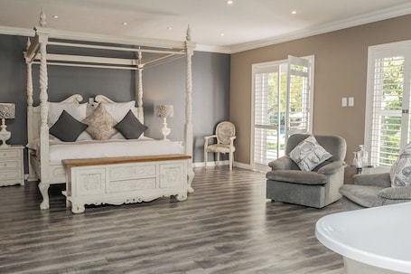 Luxury Double Room | Premium bedding, minibar, in-room safe, individually decorated