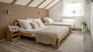 Studio Apartment with Balcony or Terrace