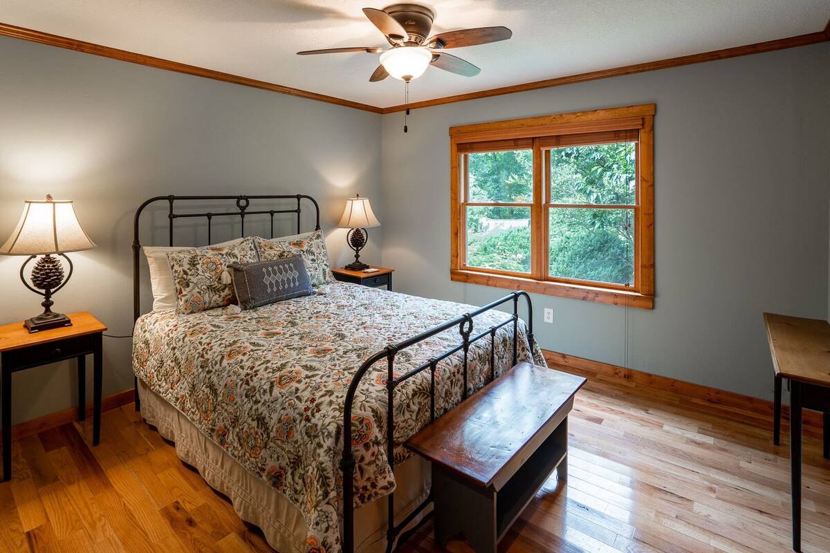 Garden Cabin | Desk, laptop workspace, blackout curtains, iron/ironing board