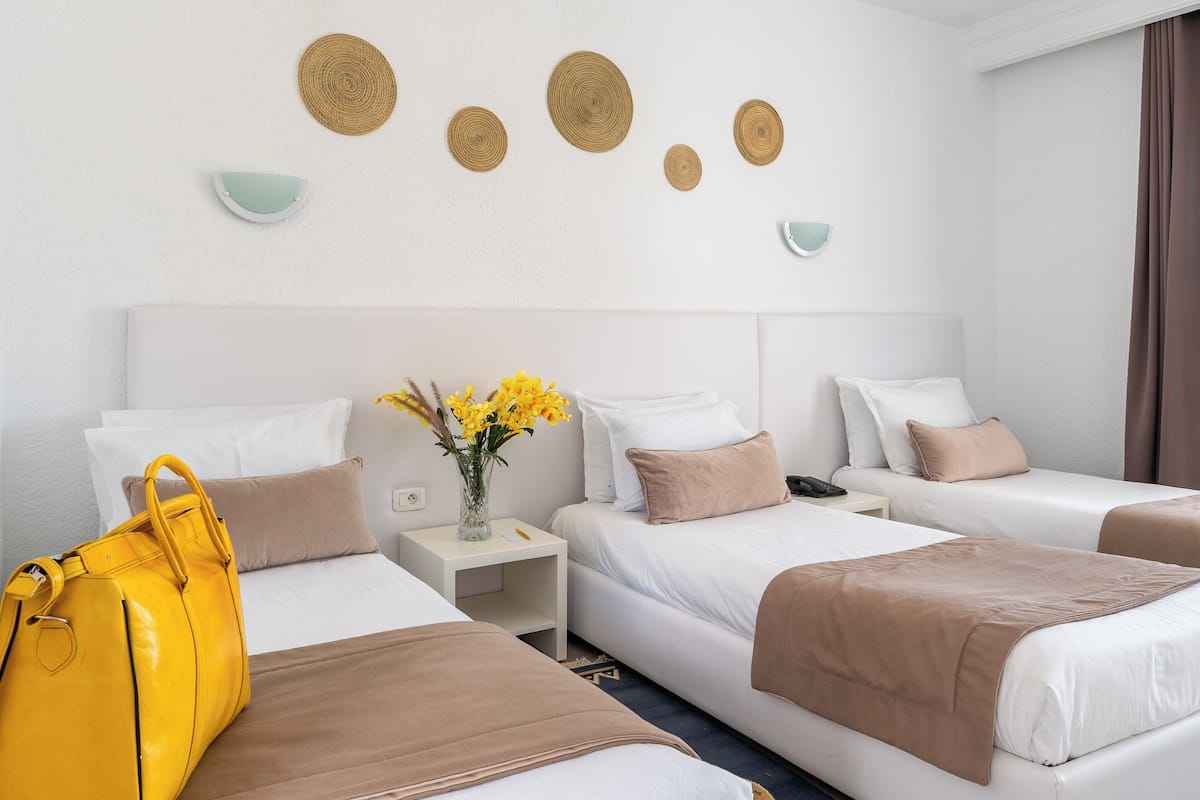 Economy-Bungalow, 1 King-Bett | Zustellbetten