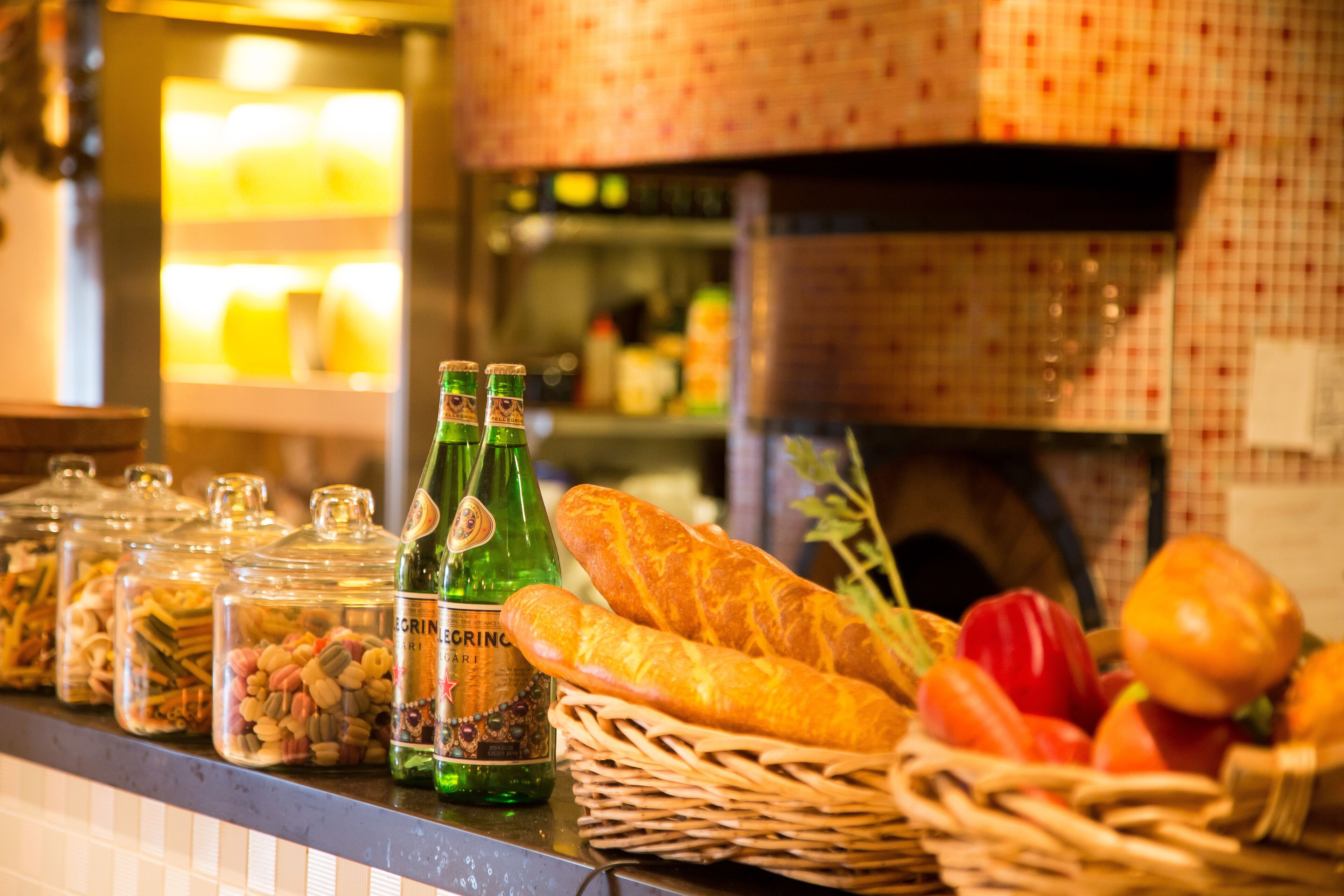 breakfast, lunch and dinner served