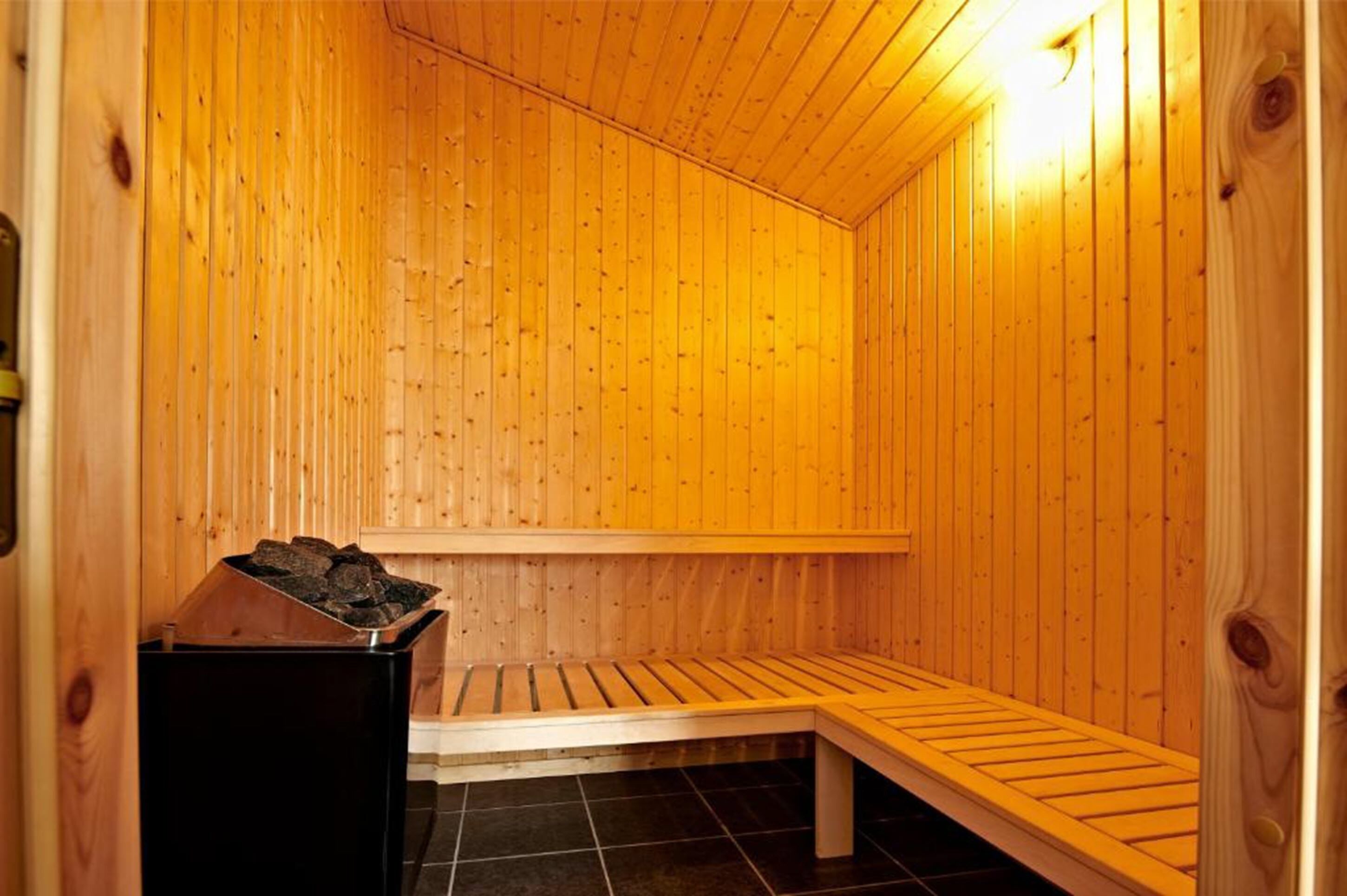 classic plus 8 | room amenity