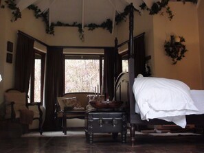 Double Room (Cinnamon)