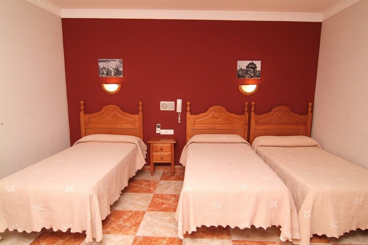 Wi-Fi de cortesia, roupa de cama
