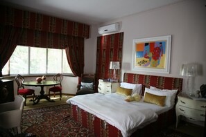 Chambre Deluxe, salle de bains attenante