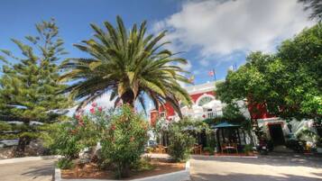 Enceinte de lâhĂ©bergement