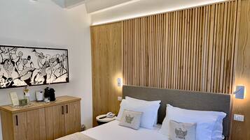 Classic Double Room | Premium bedding, minibar, in-room safe, individually decorated