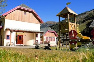 Children's play area - outdoor