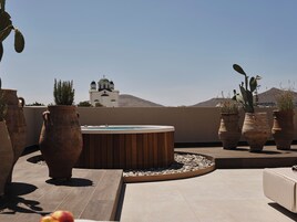 行政顶层房 | 私人 SPA 浴缸