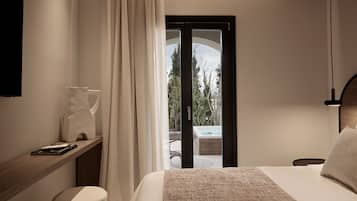 Chambre Confort | Minibar, coffre-fort, décor unique, système d’insonorisation