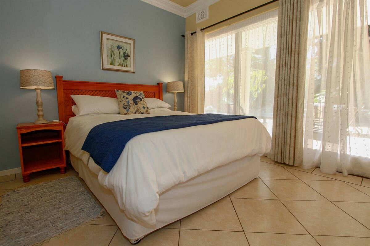 Room (Garden (2))